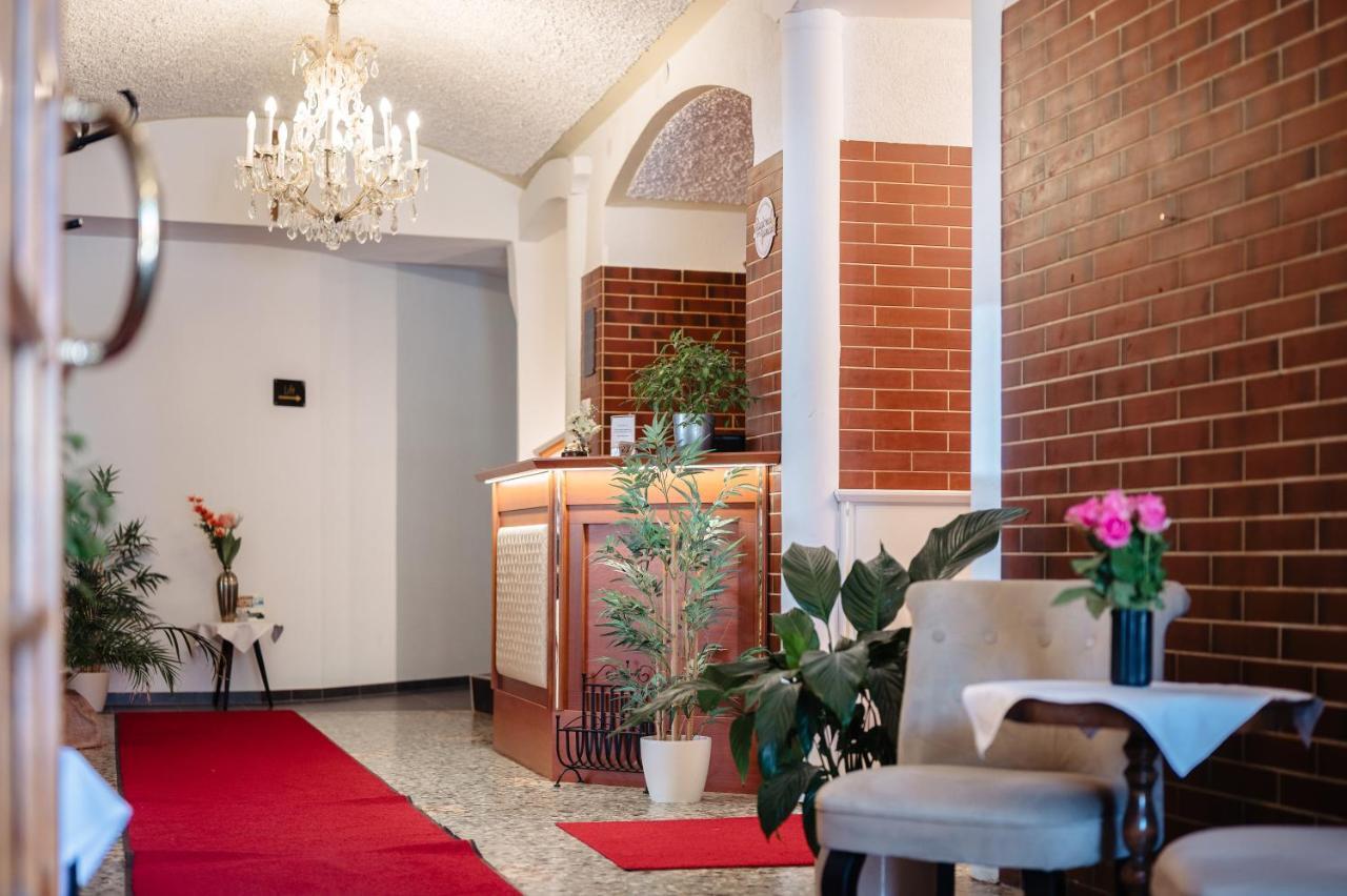Landhotel Freitag Sankt Paul im Lavanttal Exteriör bild