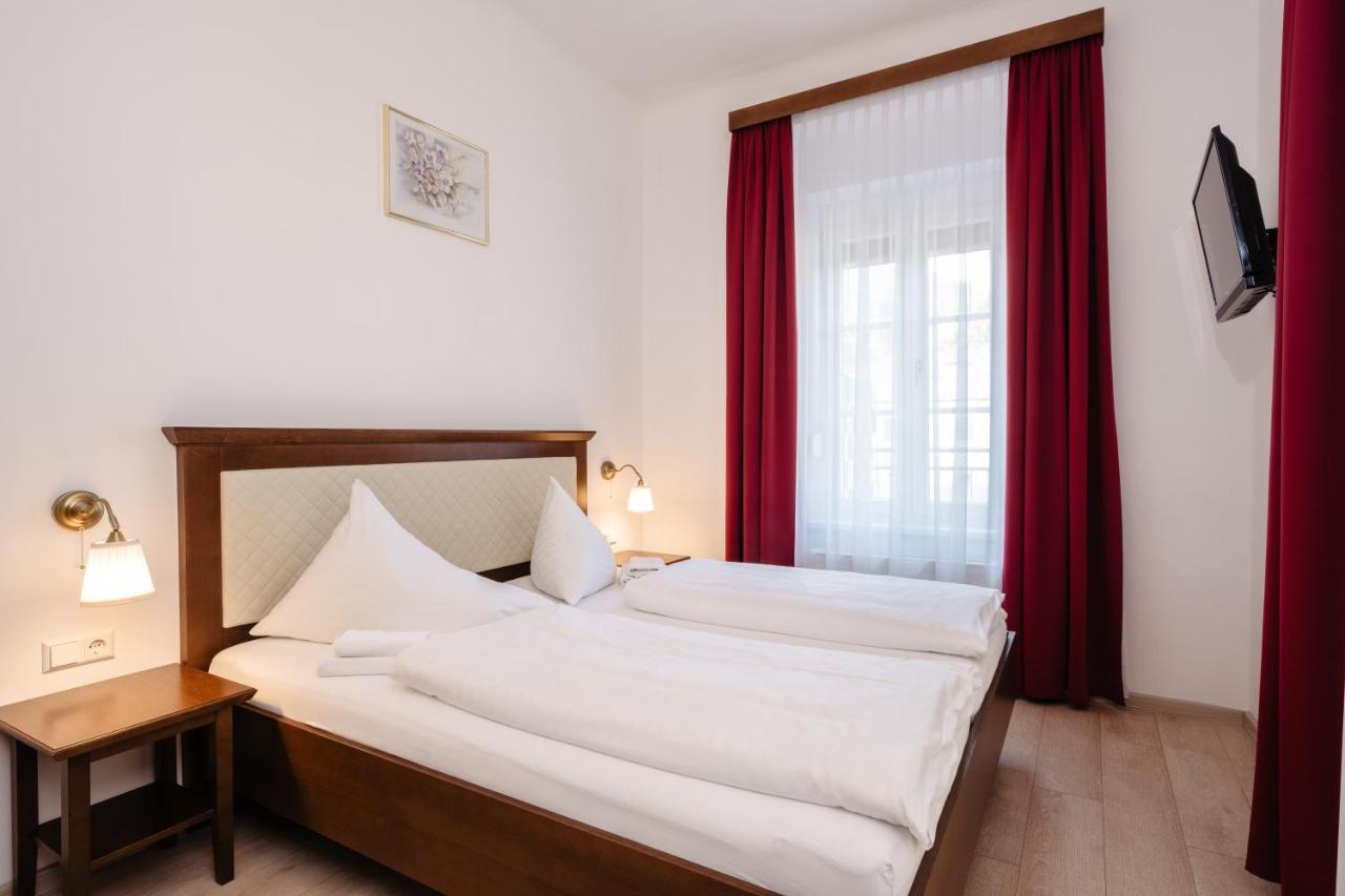 Landhotel Freitag Sankt Paul im Lavanttal Rum bild