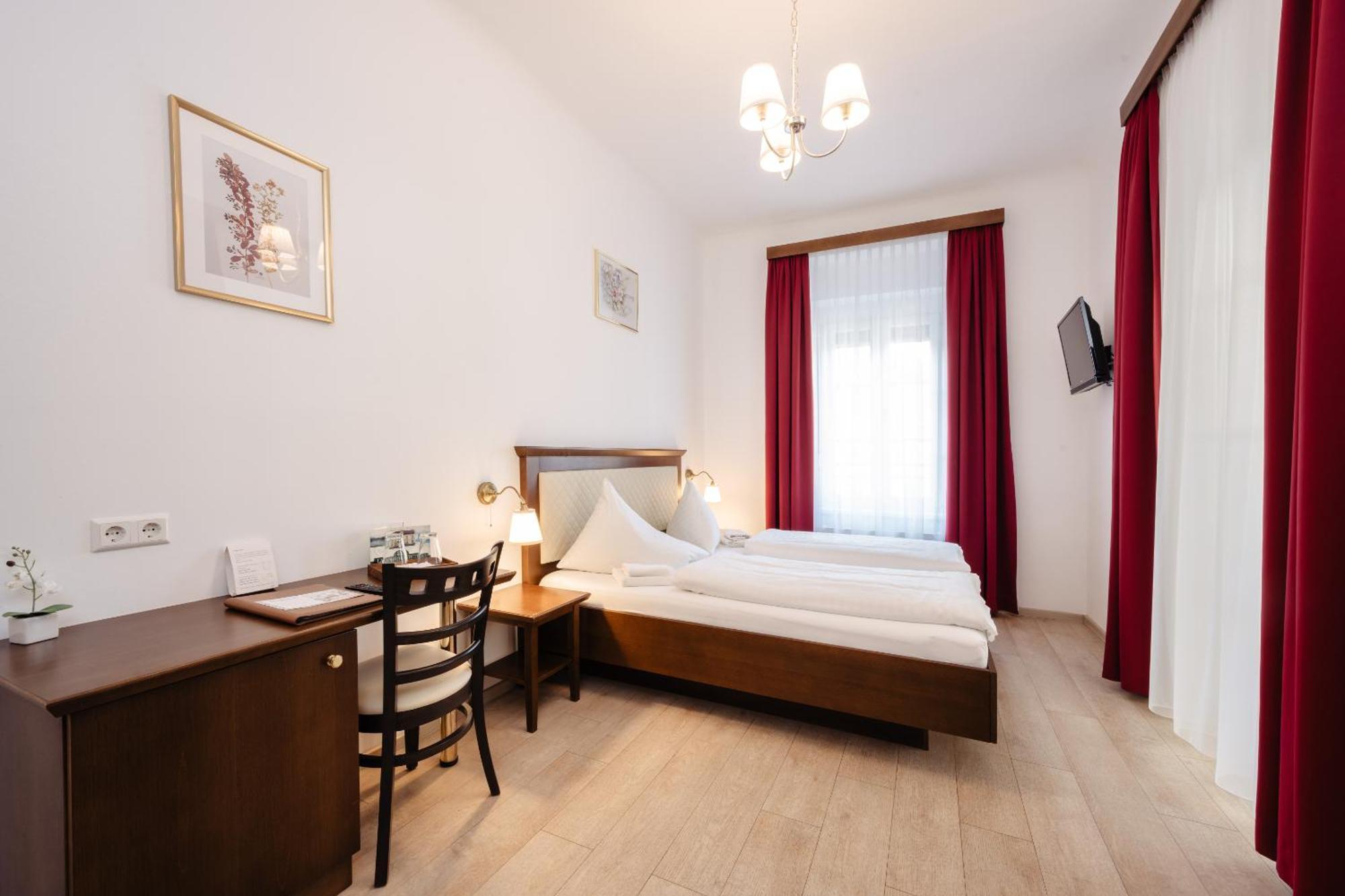 Landhotel Freitag Sankt Paul im Lavanttal Rum bild